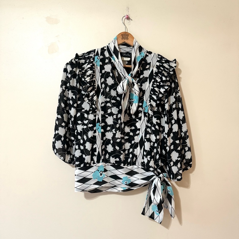 Vintage 80s Blouse Black White Floral Tie Neck Waist Ruffle Shoulder Medium